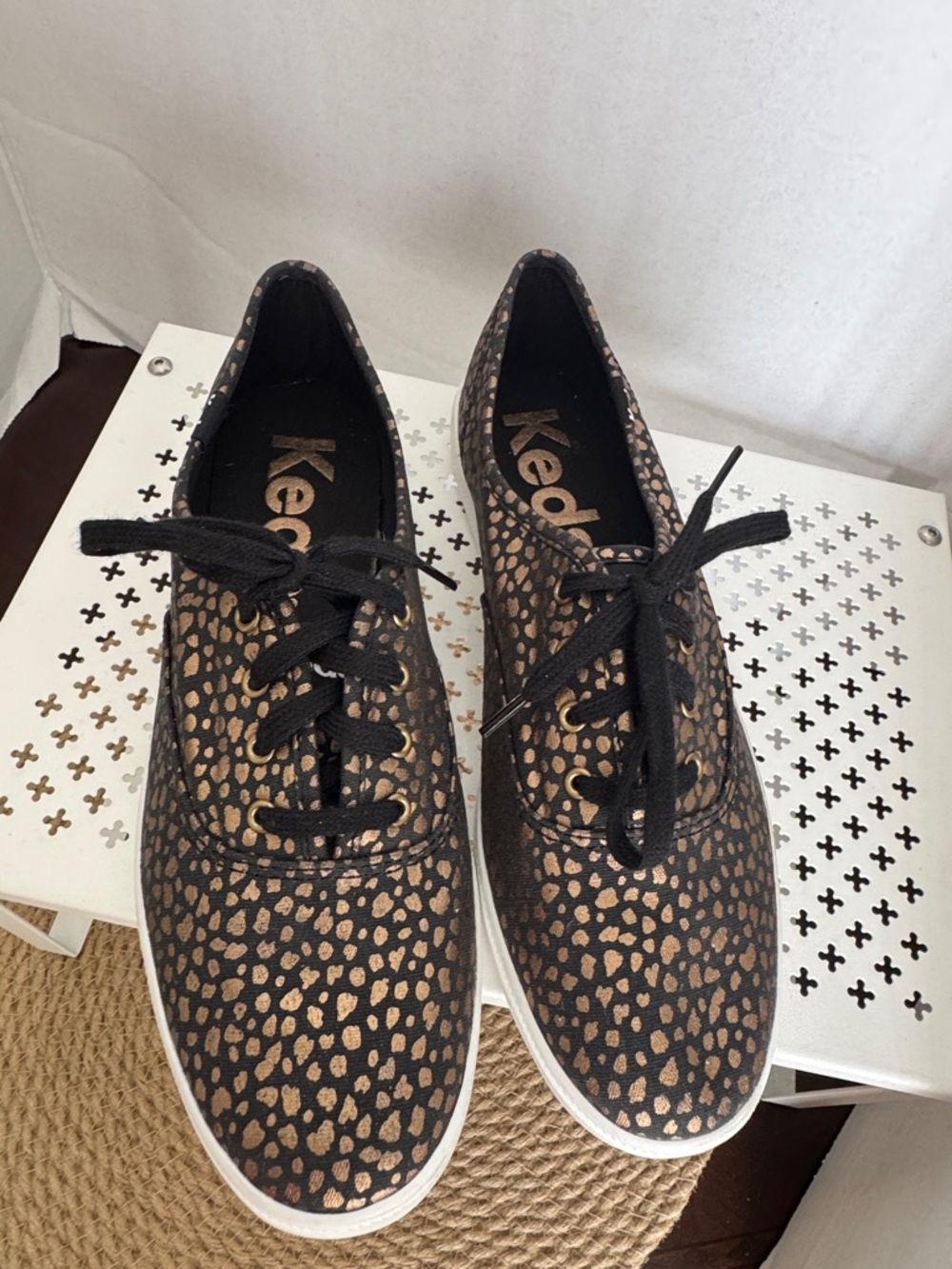 Keds Women's Black & Gold Leopard-Spot Lace-Up Sneakers Size 8 Lace Up